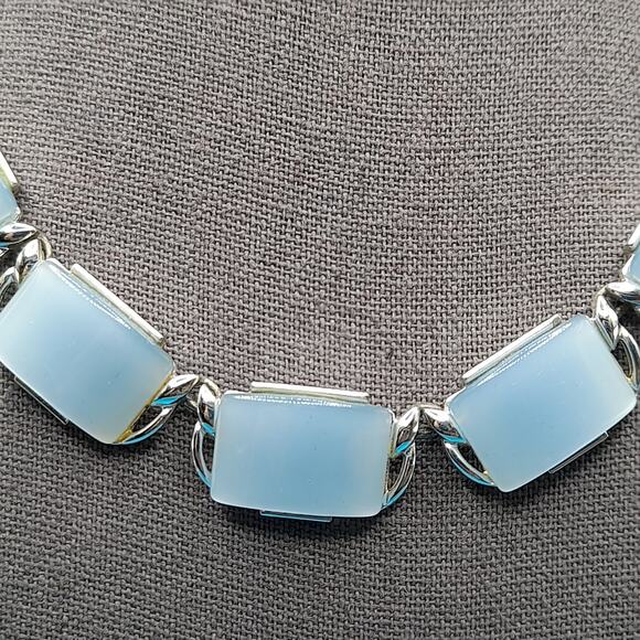 Vintage Moonglow Light Blue Necklace, Silver Tone, 1950s Vintage Jewelry - Picture 7 of 12